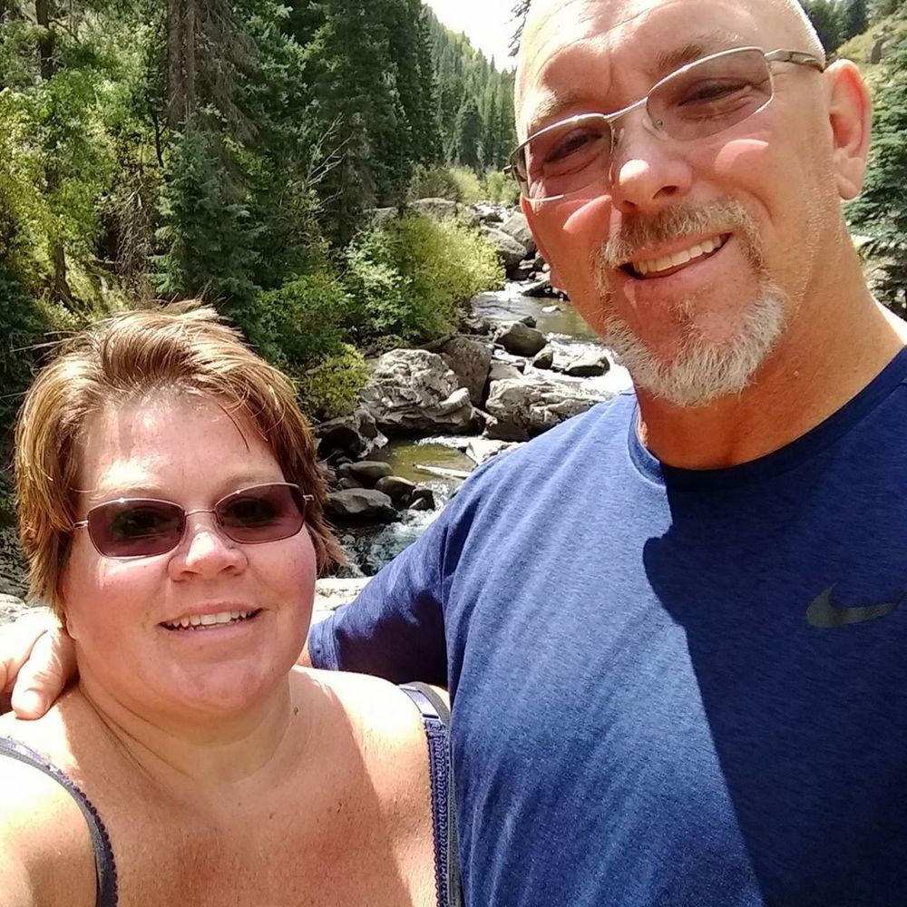 Meet your Posher, Leona